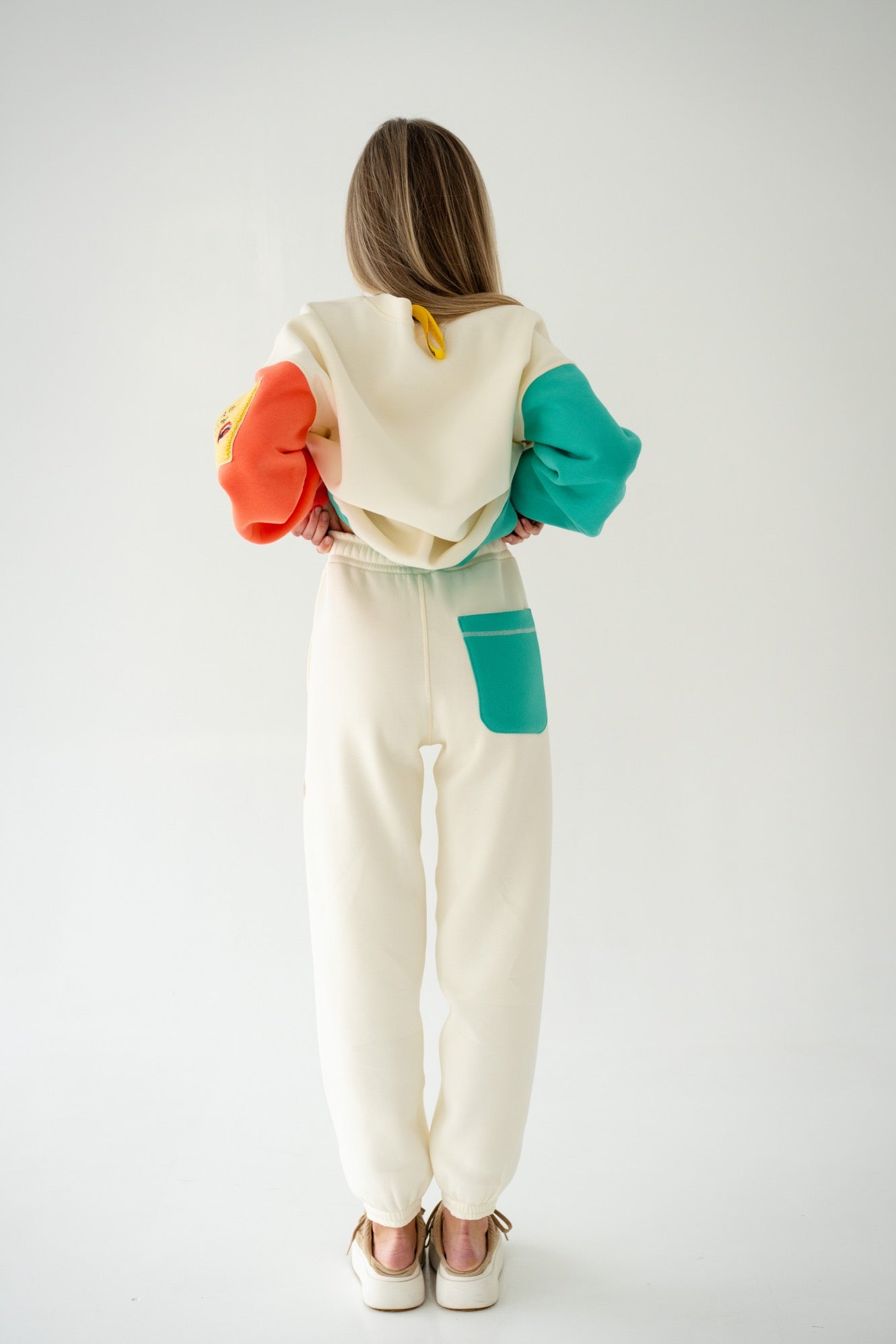 TRACKSUIT “GENOME TRACK”