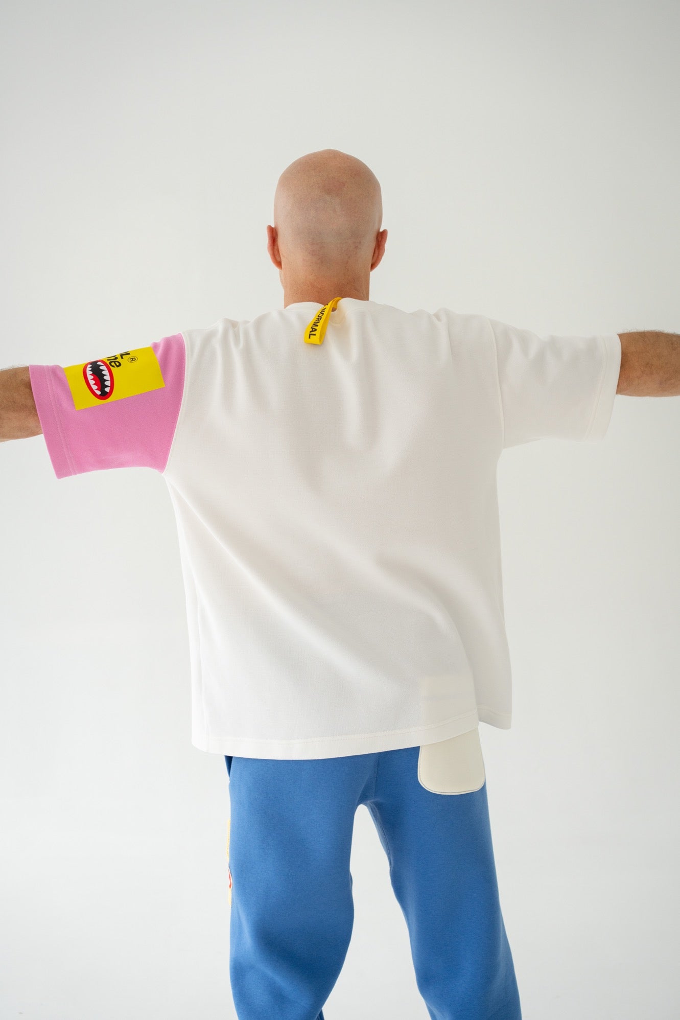 White short sleeve T-shirt