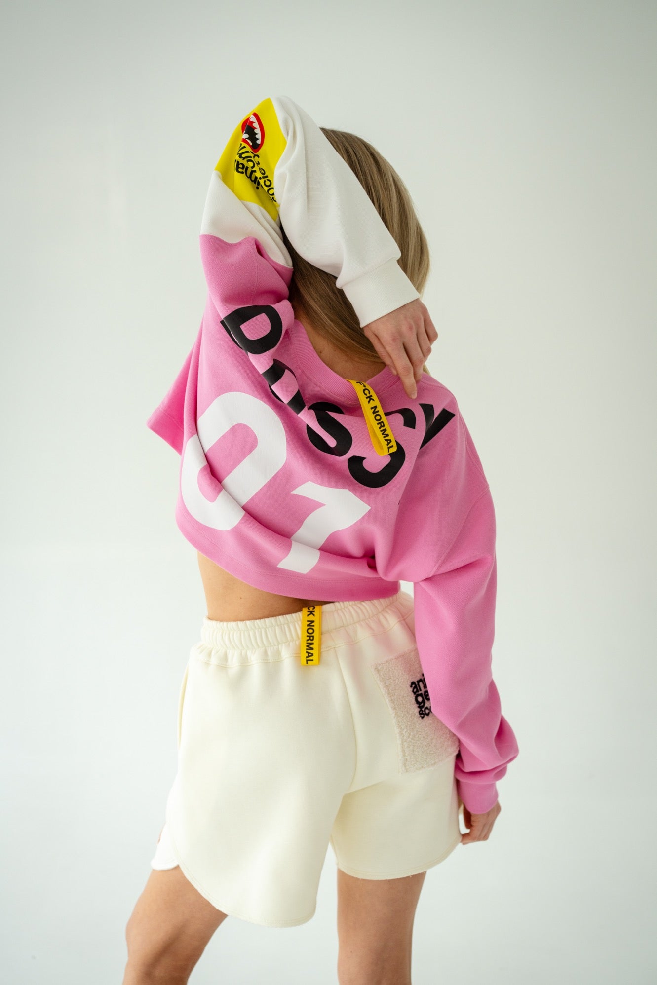 Pink long sleeve T-shirt (short)