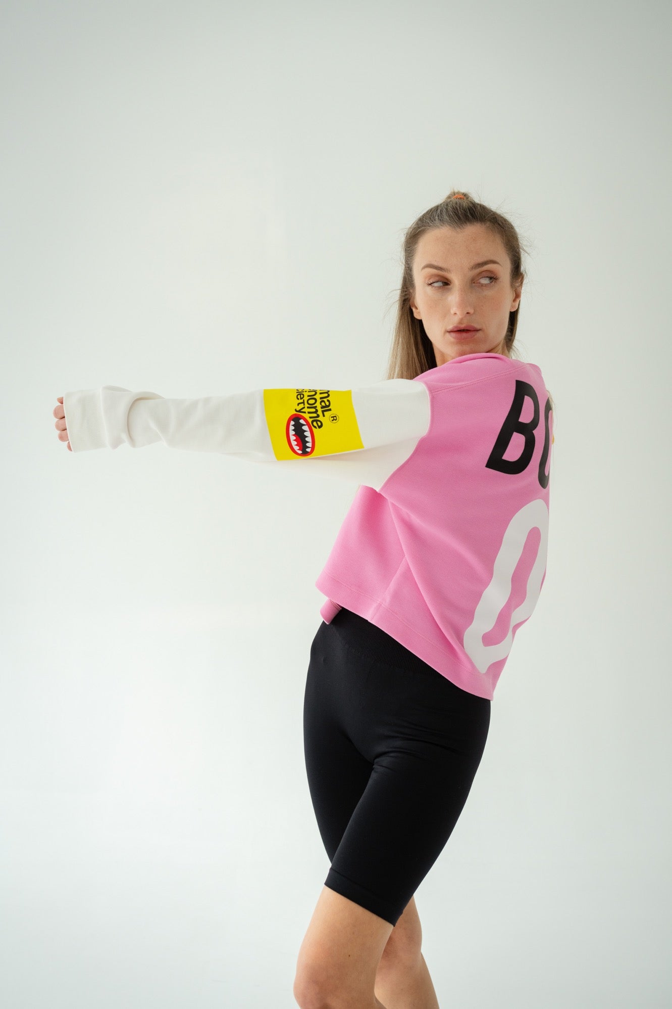 Pink long sleeve T-shirt (short)