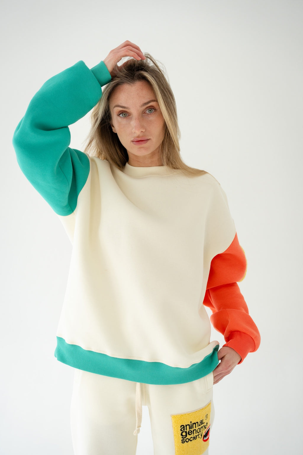 Women's Oversized Sweatshirt
