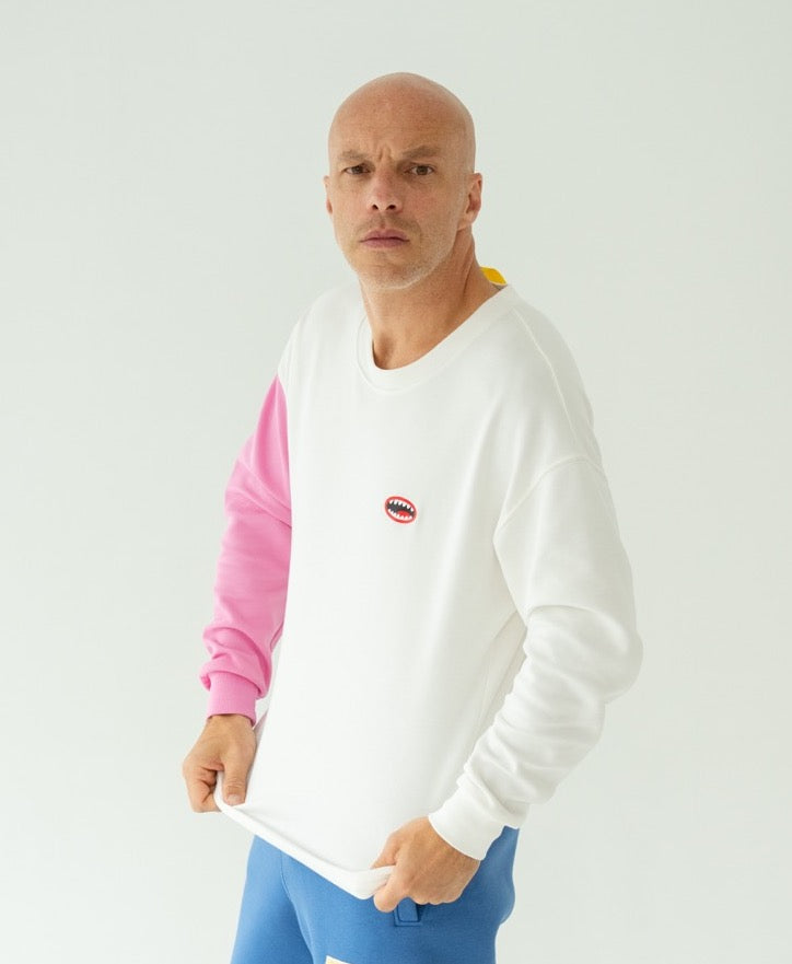 White long sleeve T-shirt