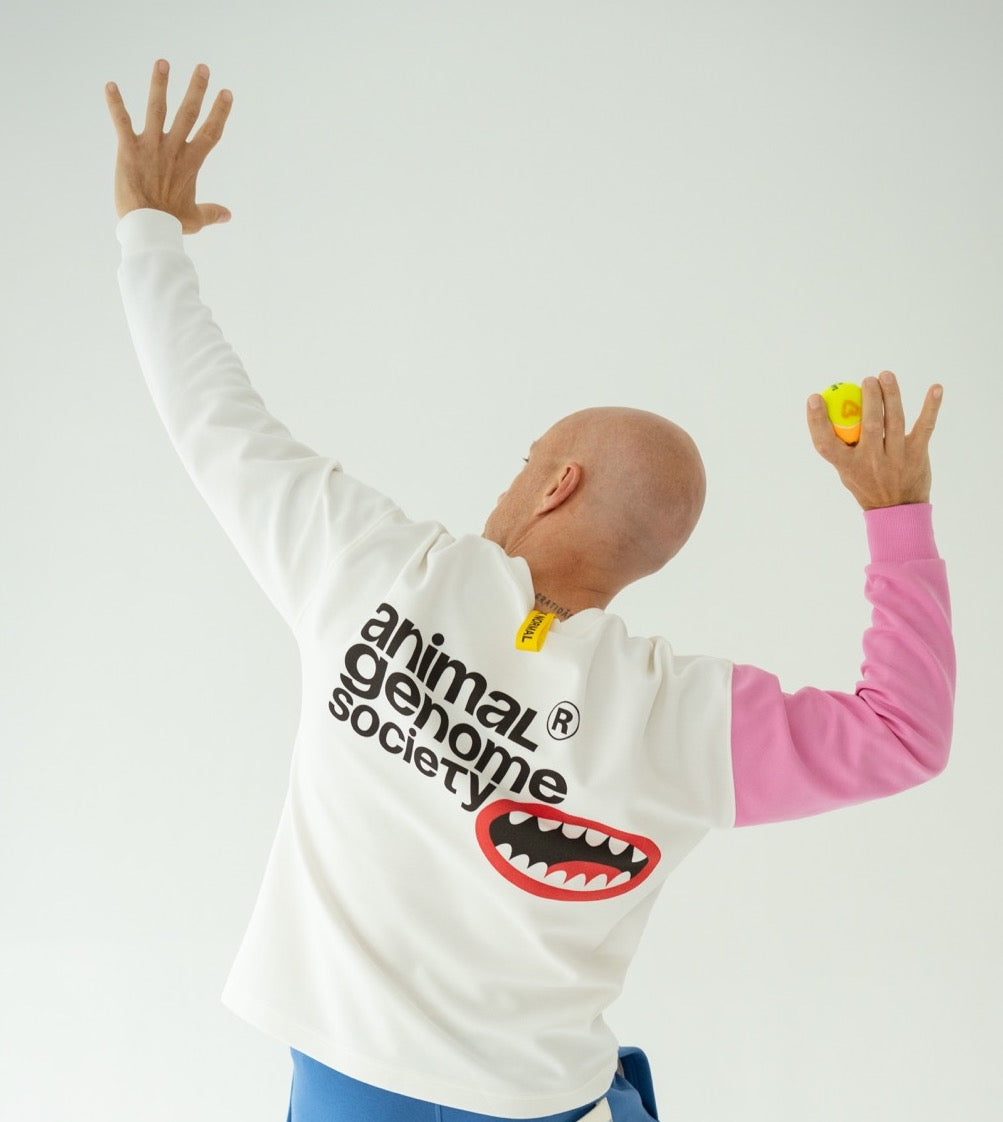 White long sleeve T-shirt