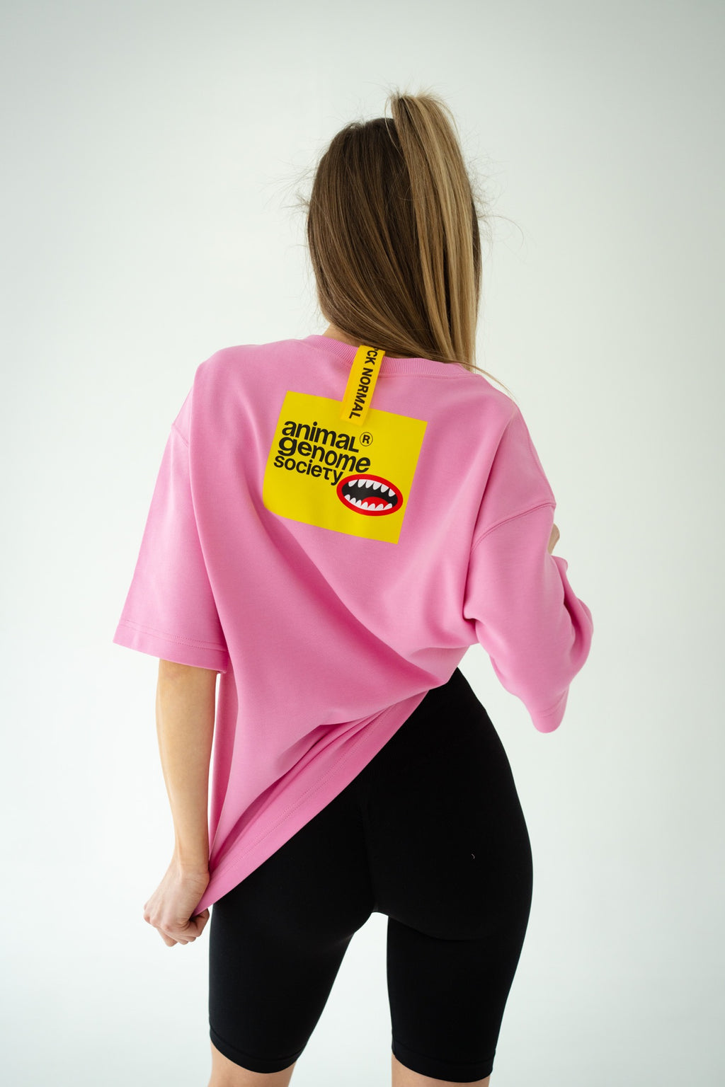 Pink short sleeve T-shirt